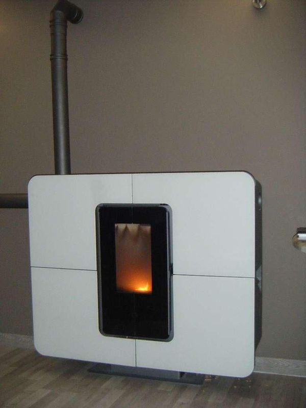 Po&ecirc;le &agrave; pellets Slim quadro