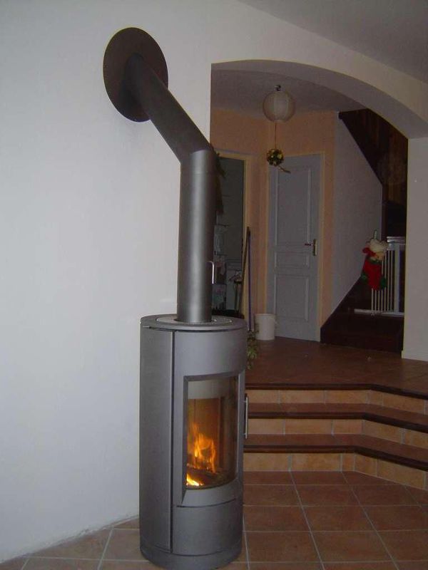 Po&ecirc;le &agrave; bois bari acier gris